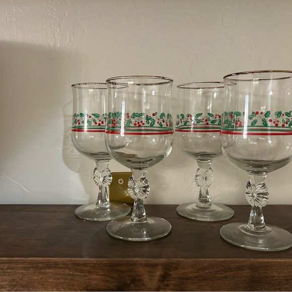 Meet your Posher - Picture 1 of 1